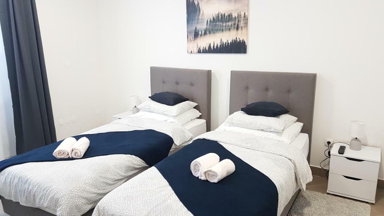 Marko Airport Rooms Velika Gorica Bagian luar foto