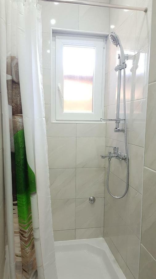 Marko Airport Rooms Velika Gorica Bagian luar foto