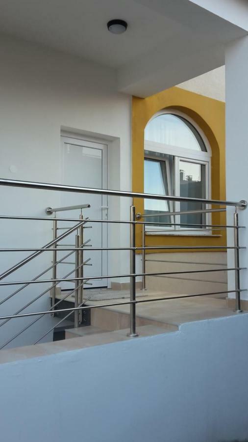 Marko Airport Rooms Velika Gorica Bagian luar foto