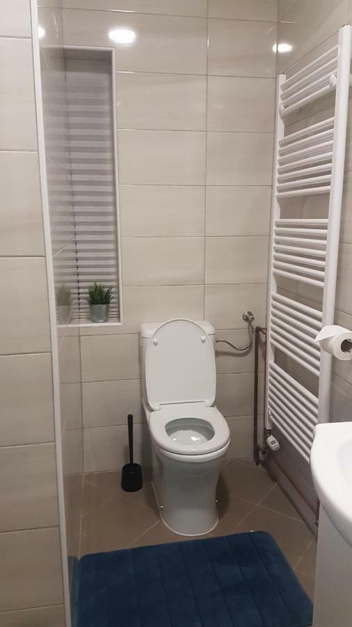 Marko Airport Rooms Velika Gorica Bagian luar foto