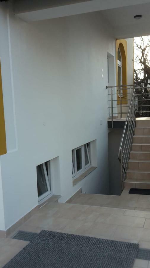 Marko Airport Rooms Velika Gorica Bagian luar foto