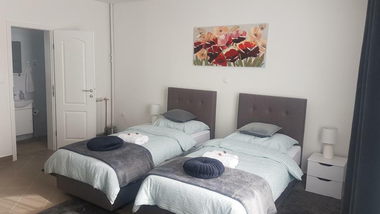 Marko Airport Rooms Velika Gorica Bagian luar foto