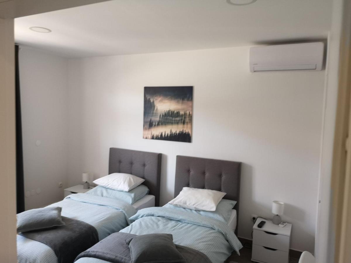 Marko Airport Rooms Velika Gorica Bagian luar foto